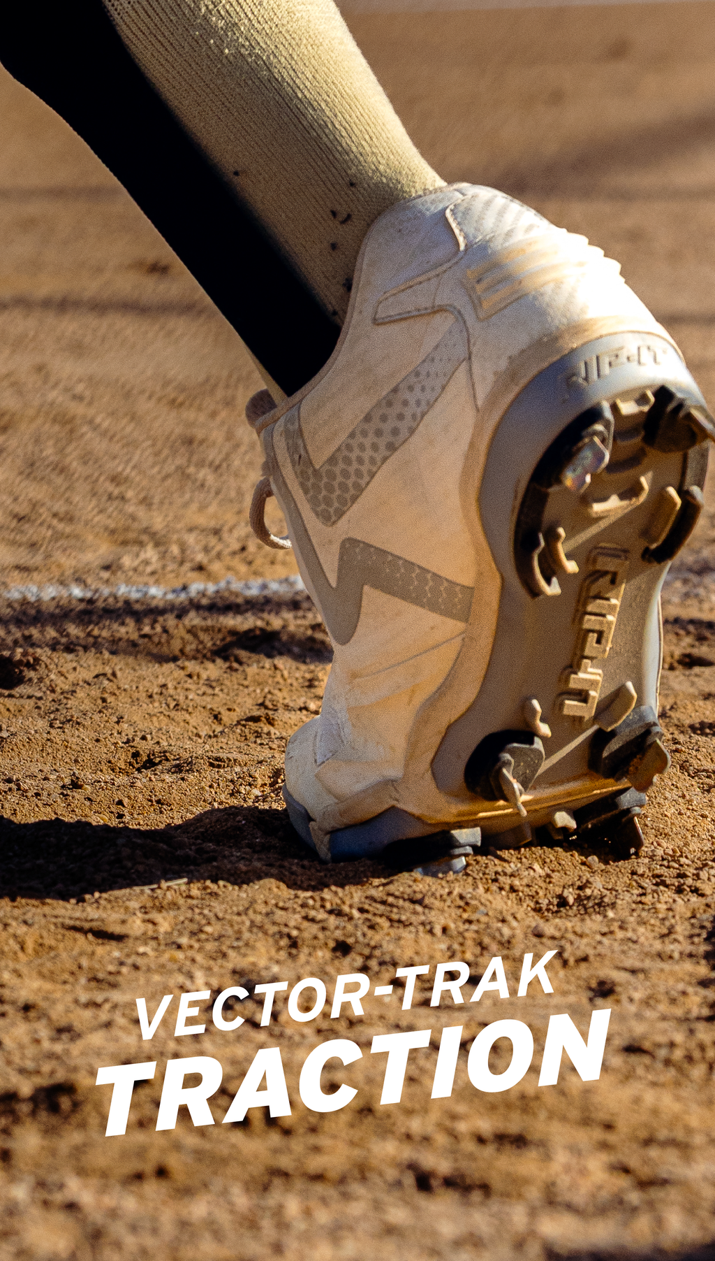 Ringor Pro 2 Metal Softball Cleat for Women